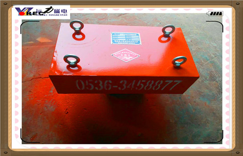 可以在漿料罐中安裝除鐵器，使用除鐵器去除鐵