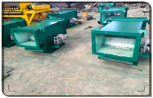 管道除鐵器，管道除鐵器價(jià)格，濟(jì)寧管道式除鐵器價(jià)格是如何計(jì)算的