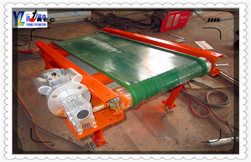 鐵礦石干式磁選機(jī)，濰坊鐵礦石干式磁選機(jī)的磁性率準(zhǔn)備哪些材料？鐵礦錳礦干式磁選機(jī)_多滾筒干式磁選機(jī)出現(xiàn)被異物擊穿時(shí)怎么處理？工作視頻皮帶及結(jié)構(gòu)價(jià)格 