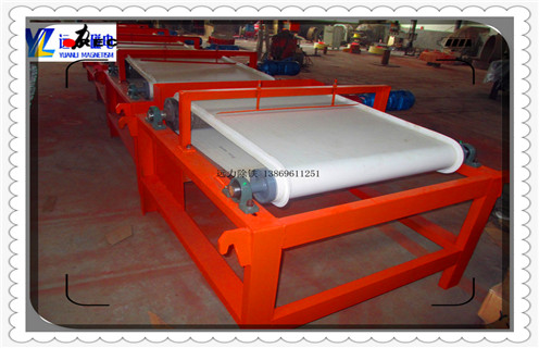 礦渣磁選機(jī)，如何間斷礦渣磁選機(jī)給礦提高磁場(chǎng)力？_型號(hào)參數(shù)_如何間斷礦渣磁選機(jī)給礦提高磁場(chǎng)力？磁場(chǎng)一般為多少_磁塊如何排列