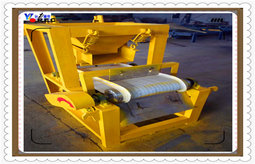 磁選機，磁選機是在產(chǎn)業(yè)界使用廣泛的、通用性高的_磁性礦磁選機是在產(chǎn)業(yè)界使用廣泛的、通用性高的_磁選機是在產(chǎn)業(yè)界使用廣泛的、通用性高的工作視頻皮帶及結(jié)構(gòu)價格