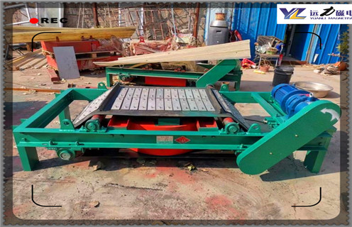 自卸式電磁除鐵器，青海自卸式電磁鐵除鐵器的安裝方式國家標(biāo)準(zhǔn)_青海自卸式電磁鐵除鐵器的安裝方式廠家配件_型號(hào)及工作視頻