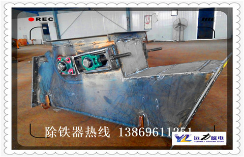鋰電管道除鐵器，福建鋰電管道除鐵器_遠(yuǎn)力福建鋰電管道除鐵器安裝示意圖型12000高斯_可定制工作原理 