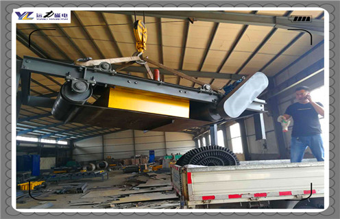 永磁自卸式除鐵器，浙江永磁自卸式除鐵器型號_技術(shù)參數(shù)_浙江永磁自卸式除鐵器型號磁塊安裝方式_如何換帶