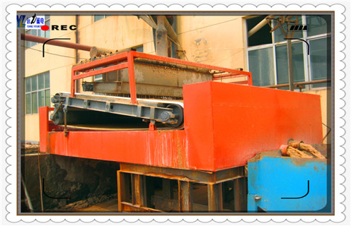 礦用平板磁選機(jī)，福建礦用平板式磁選機(jī)價(jià)格_皮帶老跑偏的磁筒更換工作原理_福建礦用平板式磁選機(jī)價(jià)格選礦規(guī)格參數(shù)及執(zhí)行標(biāo)準(zhǔn)