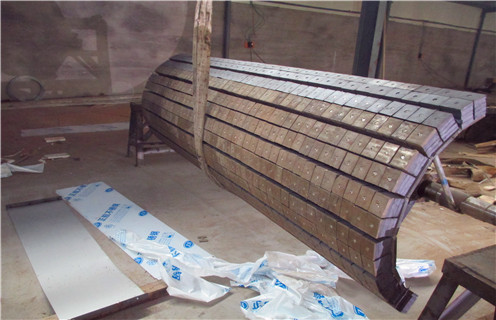 干式磁選機(jī)，福建干式磁選機(jī)參數(shù)的四點(diǎn)保養(yǎng)秘籍_福建干式磁選機(jī)參數(shù)規(guī)格一般是多少_生產(chǎn)廠家