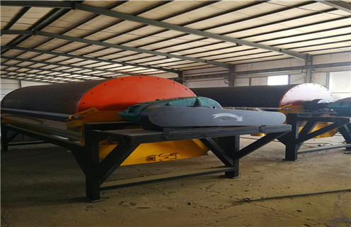 永磁筒式磁選機(jī)，新疆CTB-1024永磁筒式磁選機(jī)_新疆CTB-1024永磁筒式磁選機(jī)分選粒度如何選鐵參數(shù)規(guī)格一般是多少_生產(chǎn)廠家